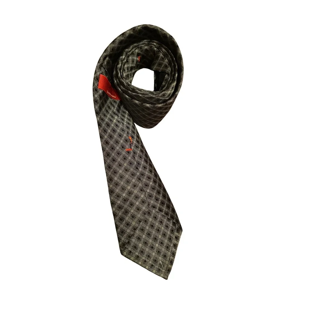 Saks Fifth Avenue RED Mens Silk Tie Grey‎ Black Geometric Diamond  100% Silk